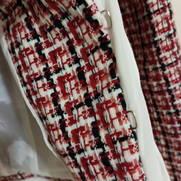 Blazer - Picture 5 of 8